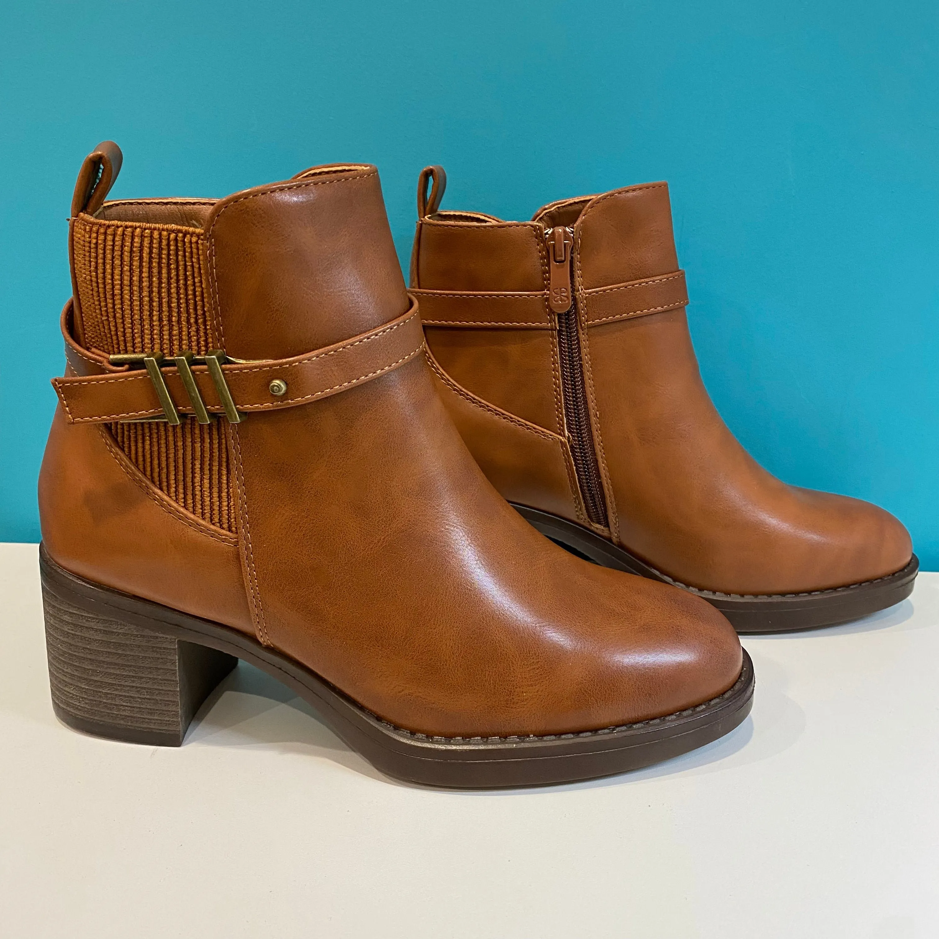 Noémie Camel Ankle Boots - CHC290