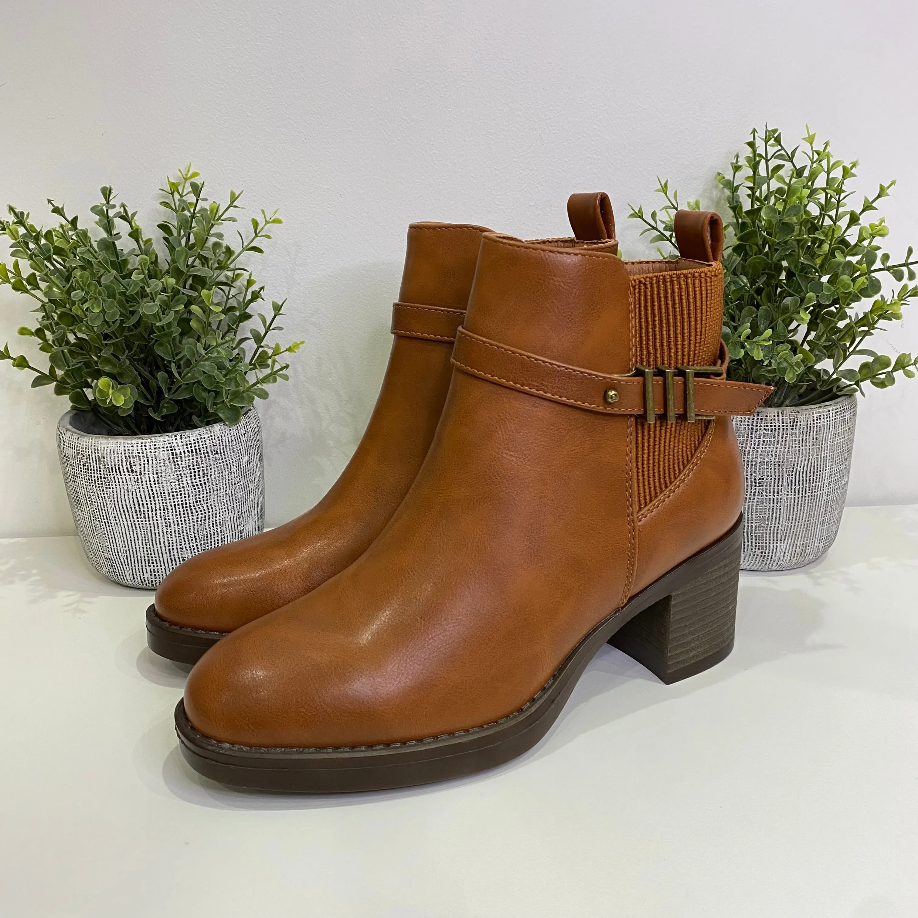 Noémie Camel Ankle Boots - CHC290