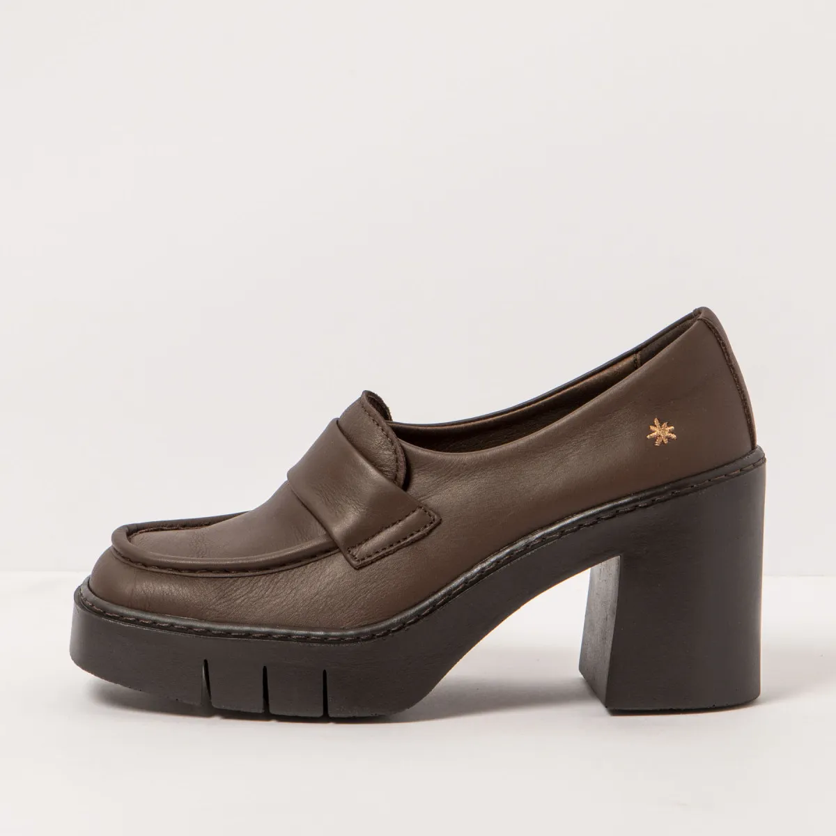 Brown Leather Heeled Loafers with Treaded Sole