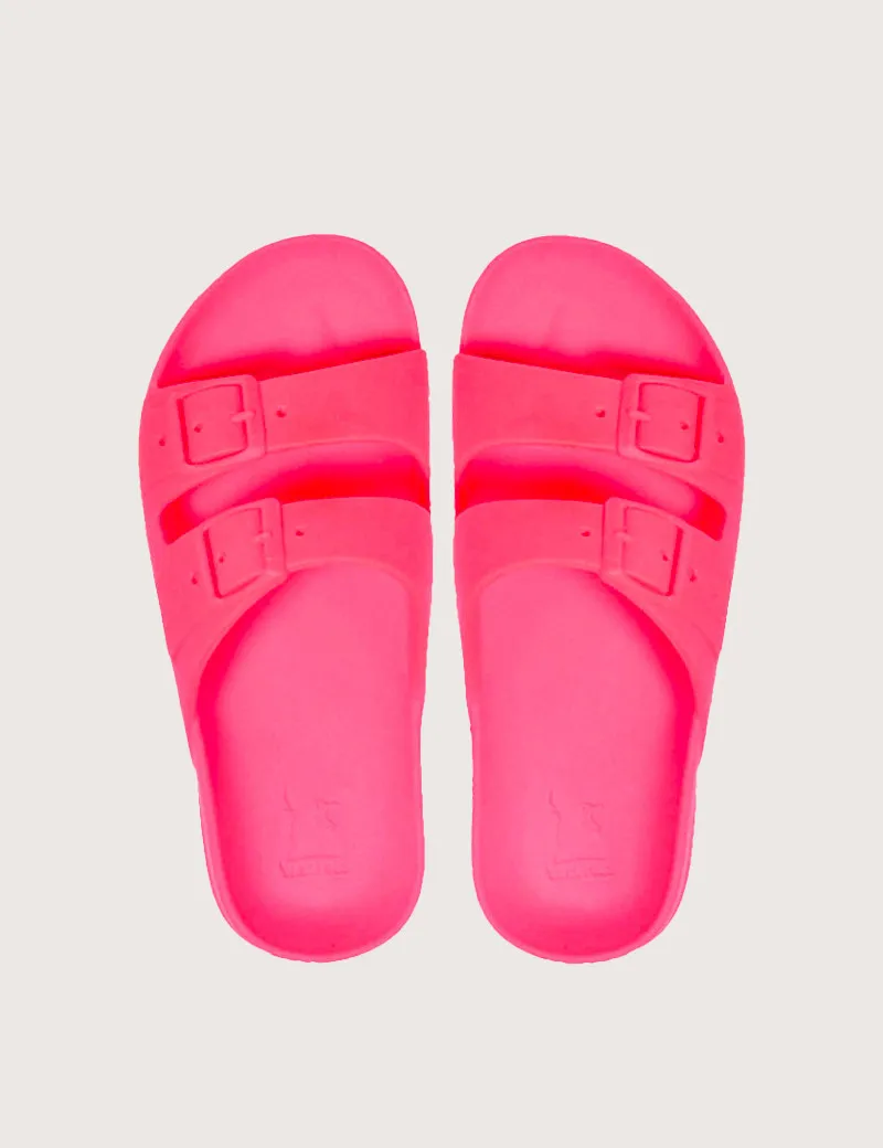 Cacatoes Kids' Sandals in Bright Pink Bahia