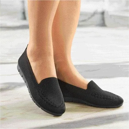 Breathable Black Shoes - Size 39