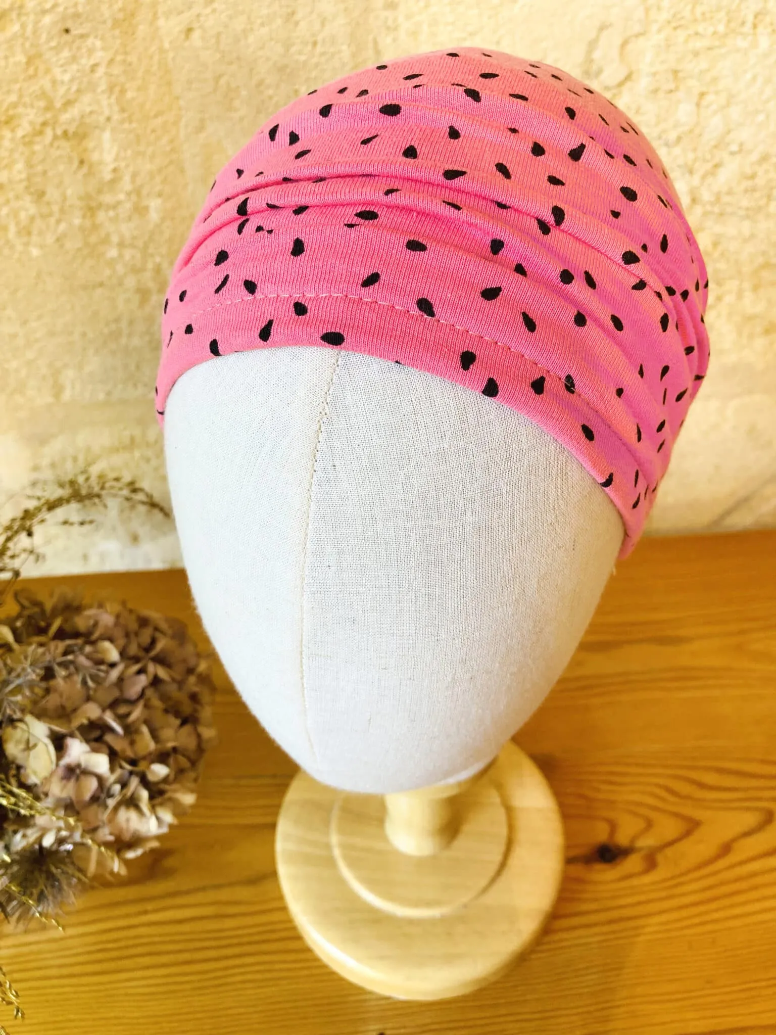 Chemotherapy hat for alopecia in pink polka dots Oeko-tex