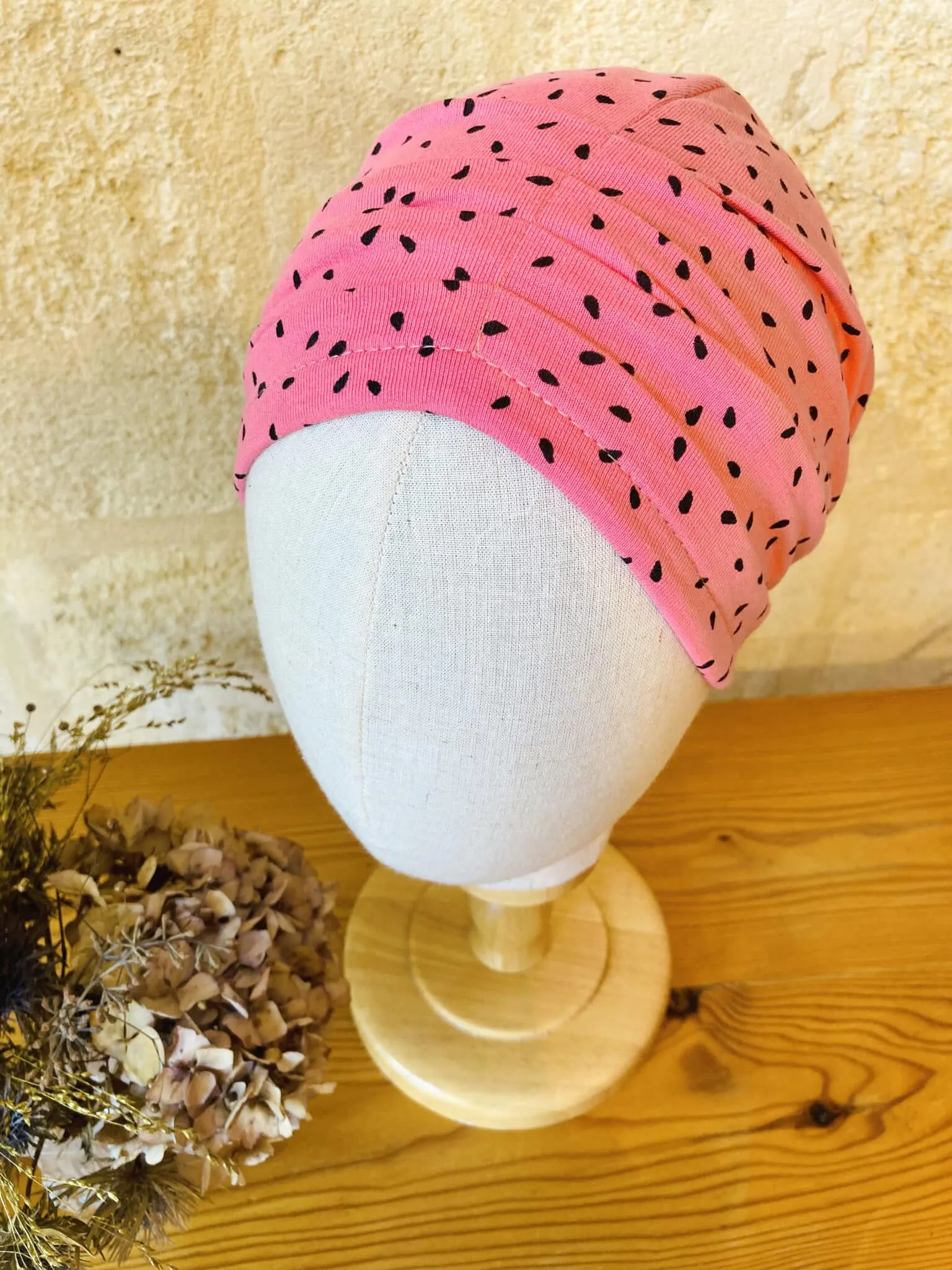 Chemotherapy hat for alopecia in pink polka dots Oeko-tex