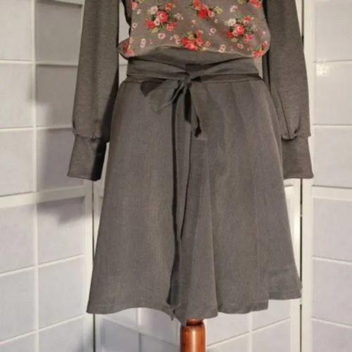 Grey A-Line Elastic Waist Skirt