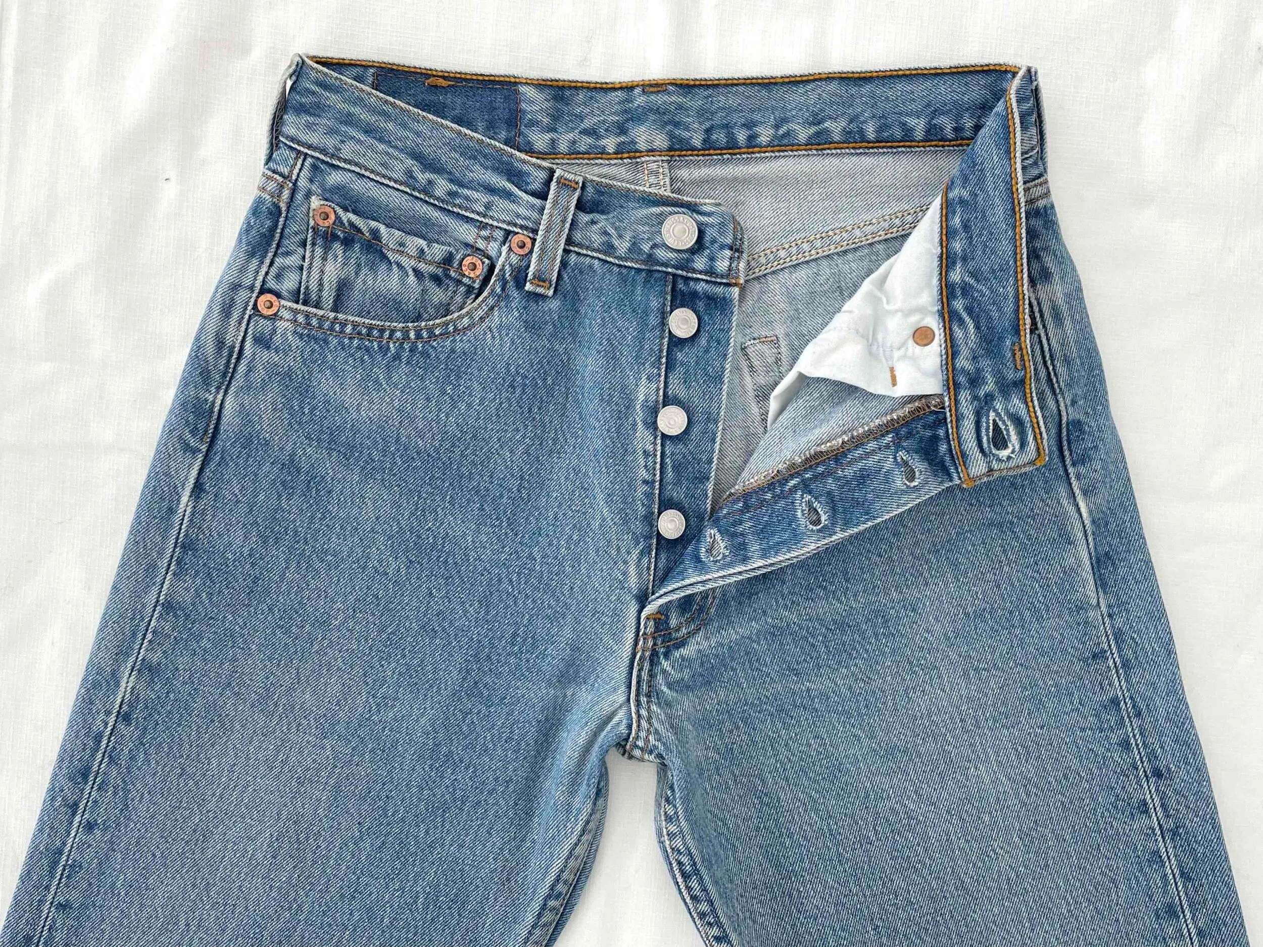 Levi's 501 jeans W28L26