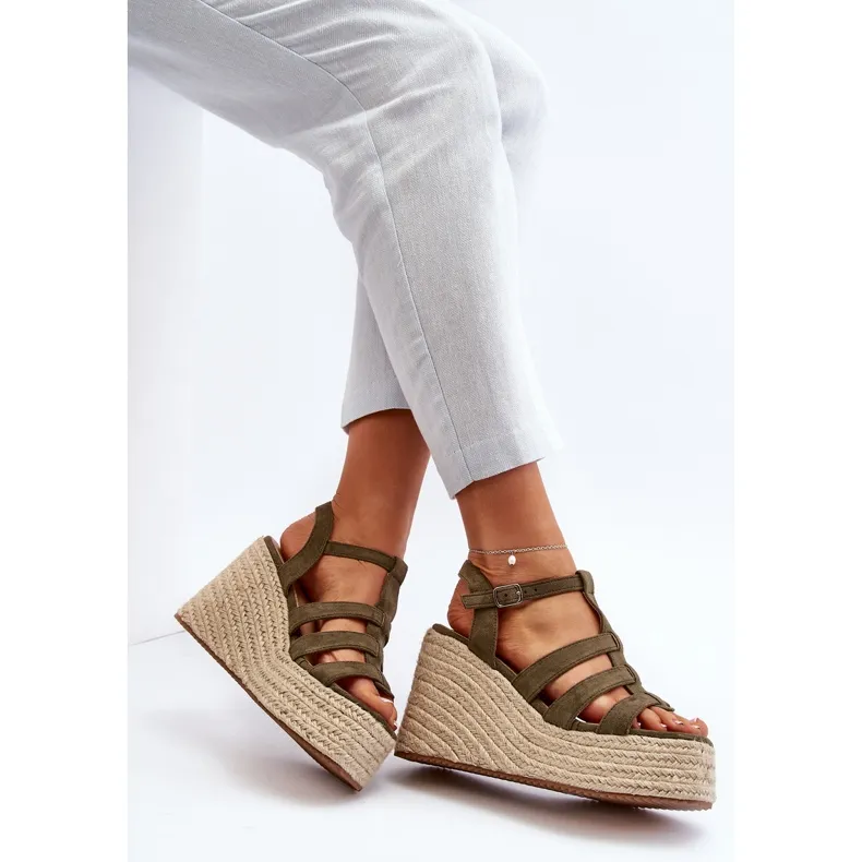 Wedge sandals with trim, green Gnosis.