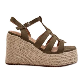 Wedge sandals with trim, green Gnosis.