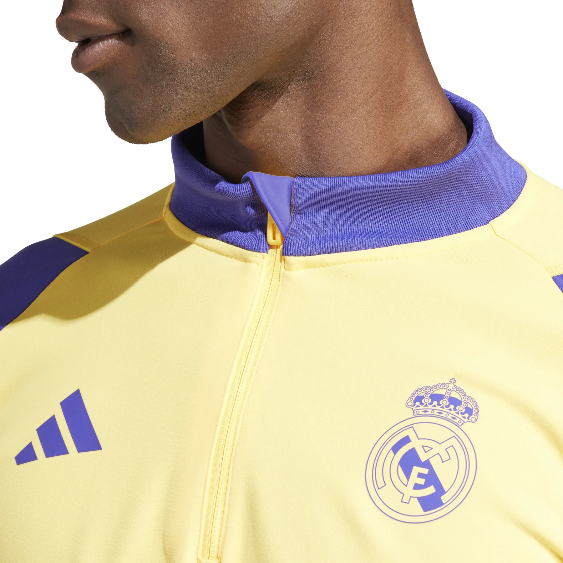 Real Madrid 2023/24 Training Sweatshirt