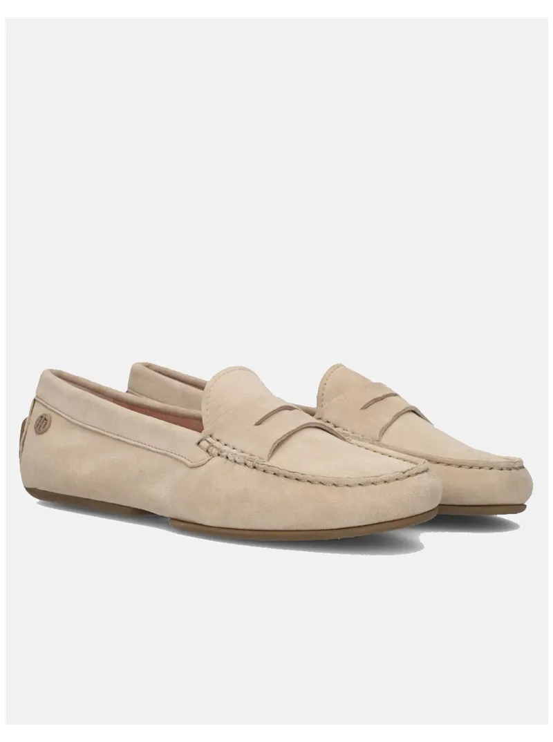 Tommy Hilfiger Women's Suede Sandrift Moccasins