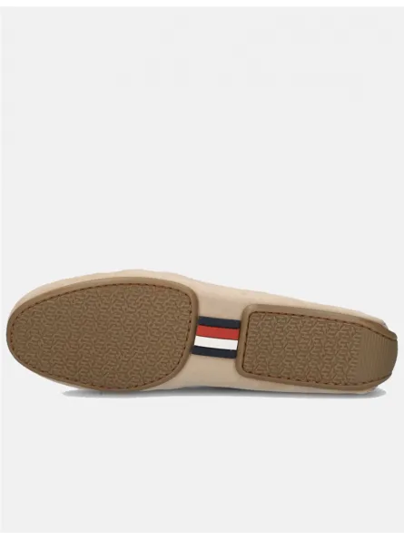 Tommy Hilfiger Women's Suede Sandrift Moccasins