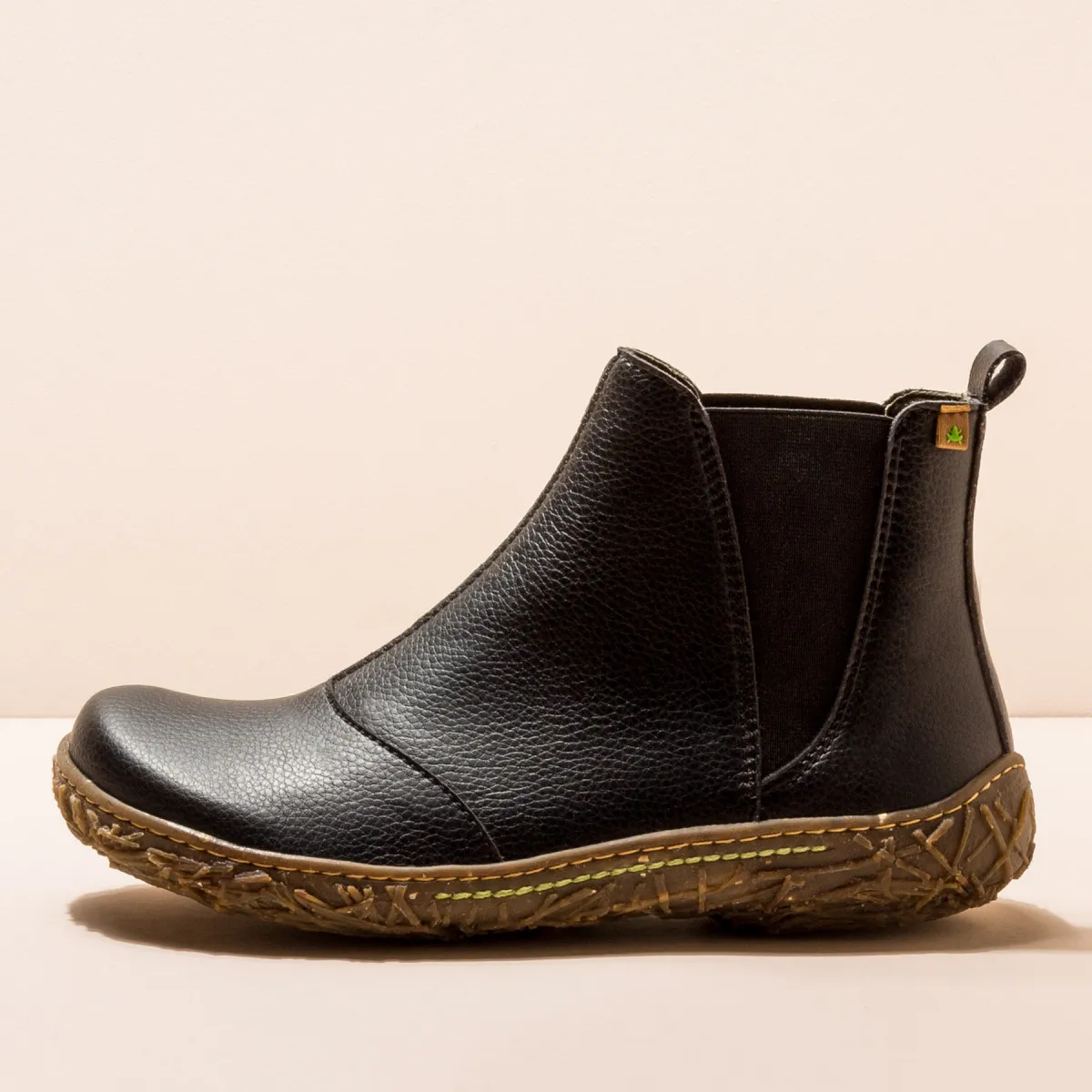 Vegan Chelsea Boots - Black